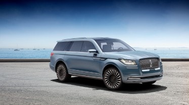 2016 Lincoln Navigator Concept front